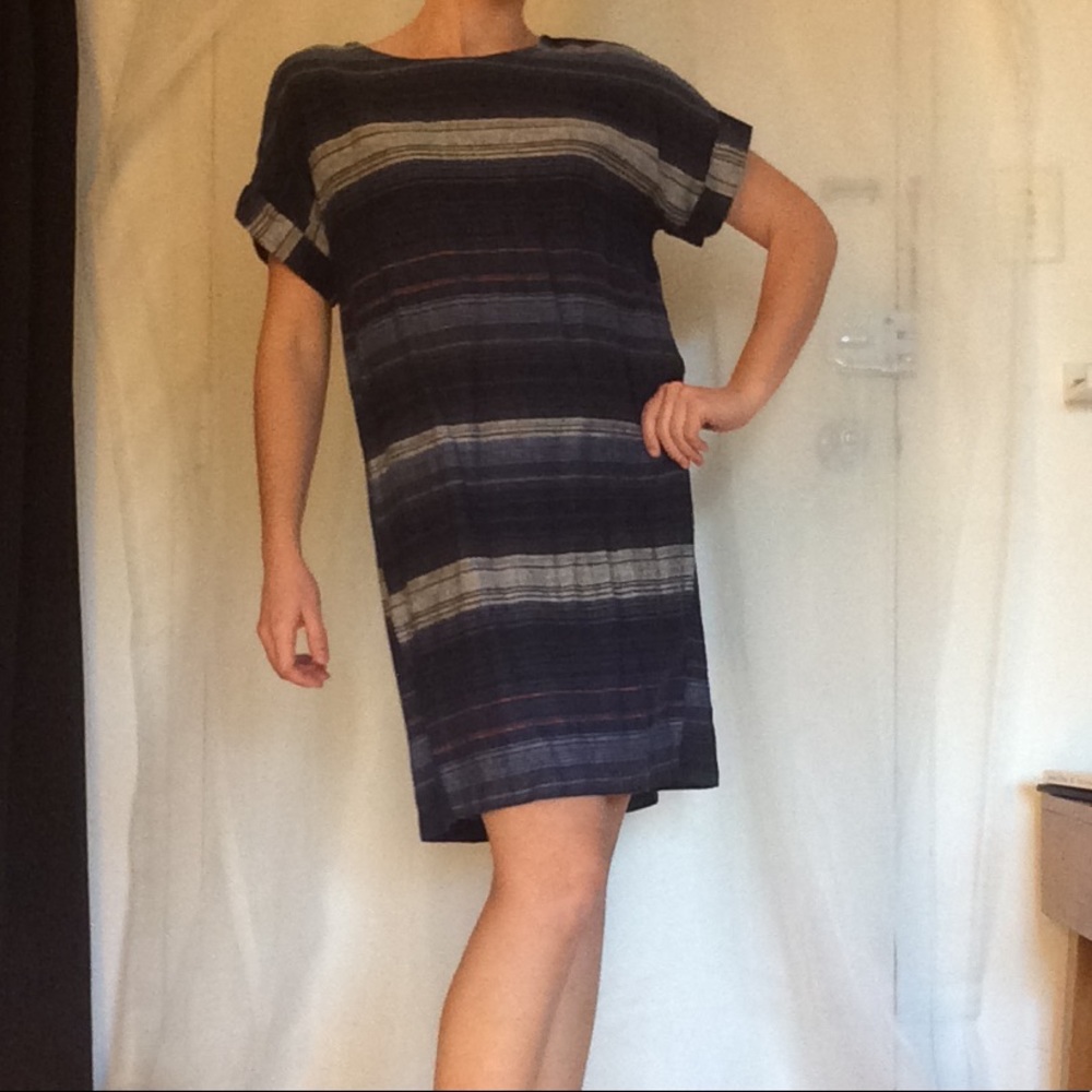 Striped shift dress for work or your next vacay!